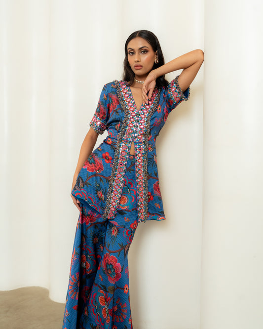BLUE FLORAL EMBROIDERED SHORT TOP SET