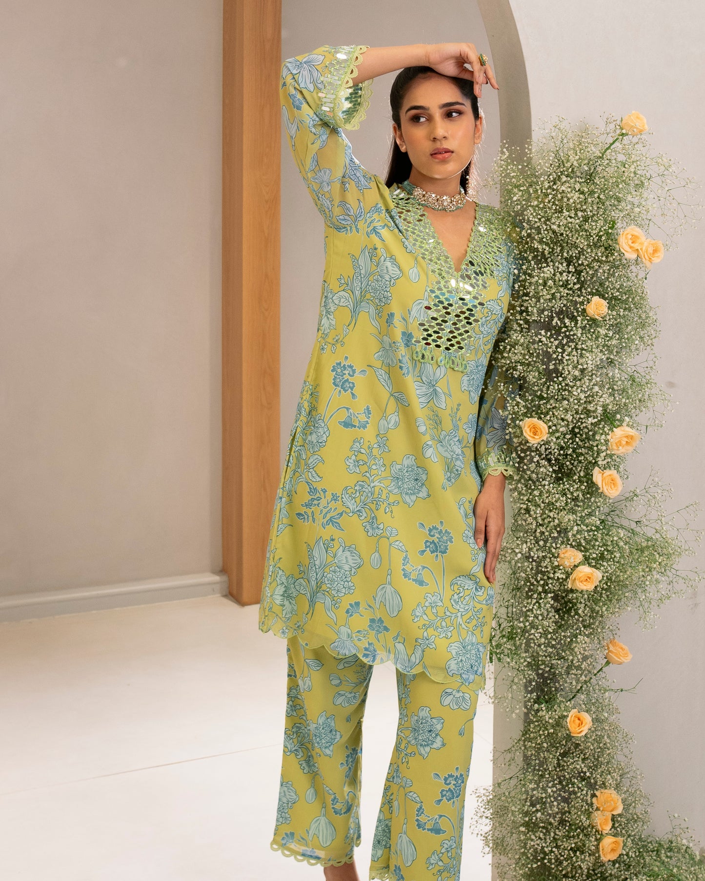 EMBROIDERED SHORT TOP WITH SHARARA PANT