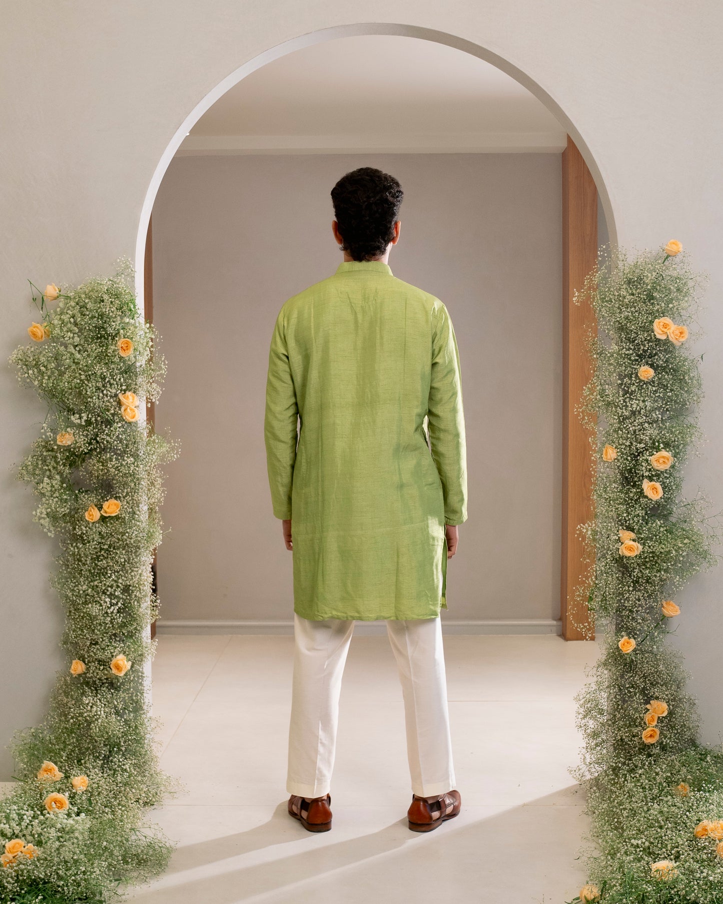 EMBROIDERED KURTA WITH PANT