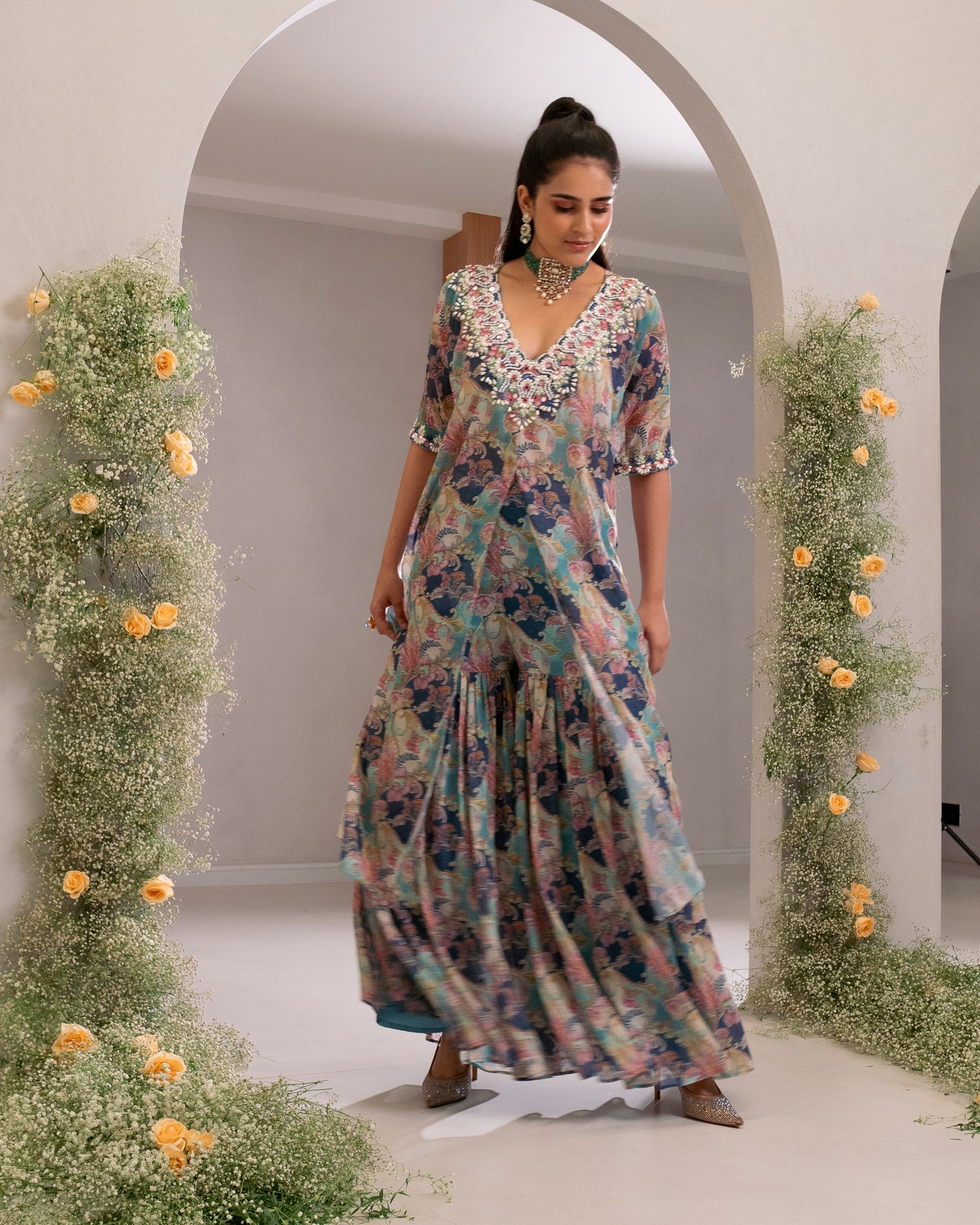 EMBROIDERED CUTOUT KURTA WITH SHARARA